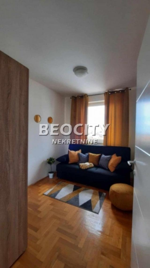 Novi Sad, Bulevar patrijarha Pavla, Bulevar patrijarha Pavla, 3. 0, 55m2, 550EUR Pet friendly