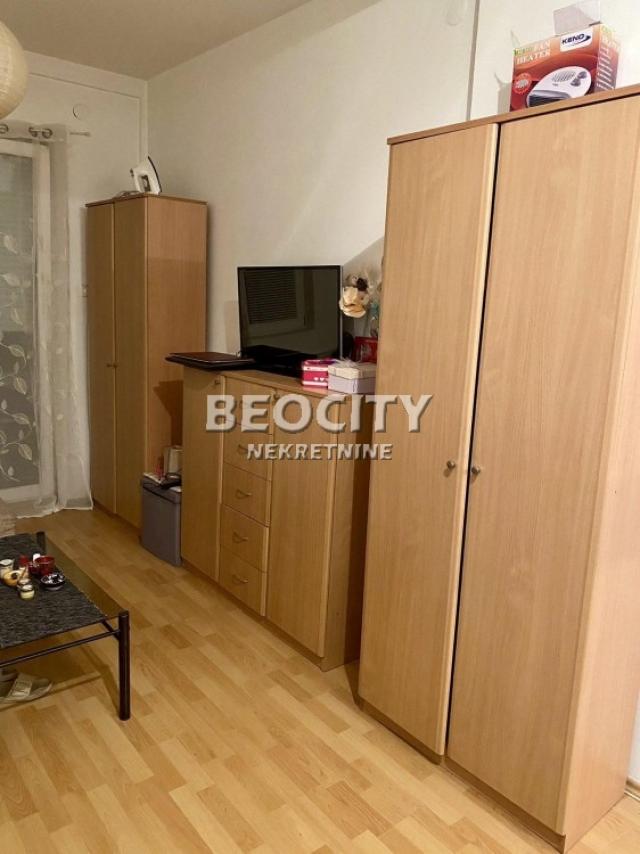 Novi Sad, Bulevar Oslobođenja, Ćirpanova , 0. 5, 24m2, 300EUR