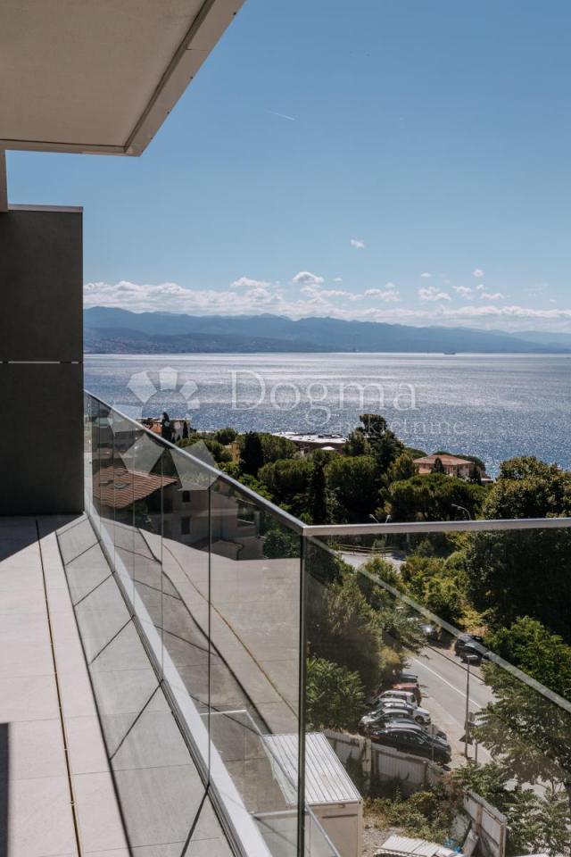 Flat Opatija, 107,50m2