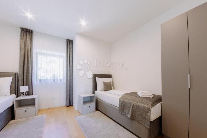 Wohnung Opatija, 161,60m2