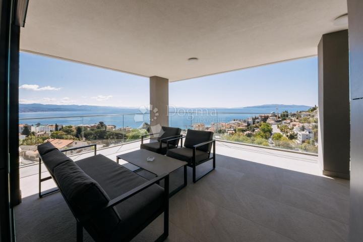 Wohnung Opatija - Centar, Opatija, 152,30m2