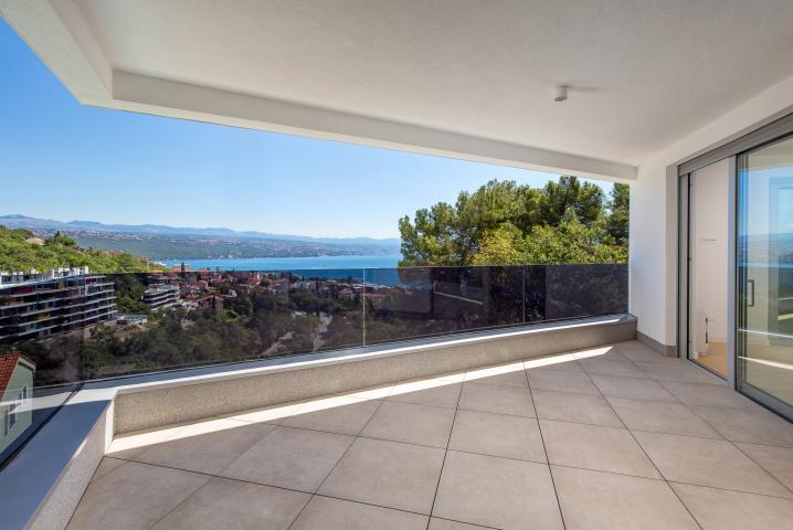 Flat Opatija - Centar, Opatija, 261,39m2