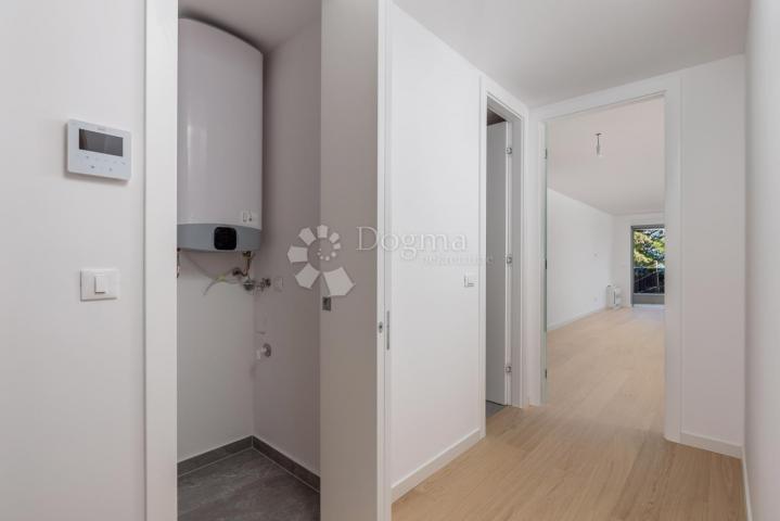 Wohnung Opatija - Centar, Opatija, 261,39m2