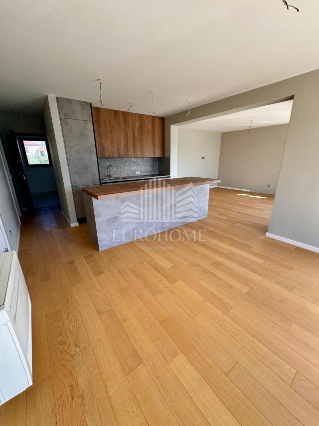 Apartment Petrčane, Zadar - Okolica, 93,38m2