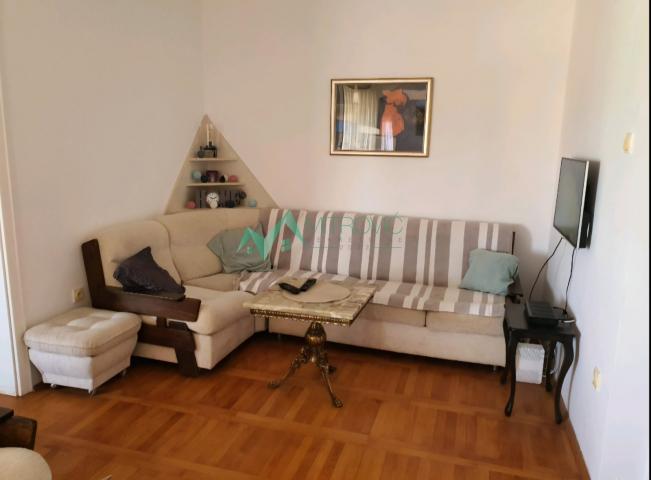 Izdavanje, Stan, 48m2 , Centar