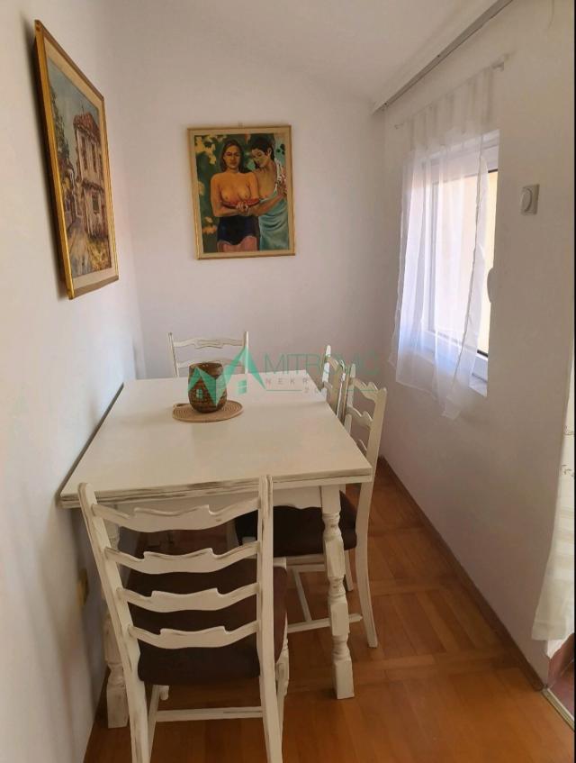 Izdavanje, Stan, 48m2 , Centar