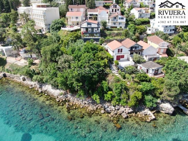  Urbanizovano zemljiste prvi red do mora Njivice Herceg Novi