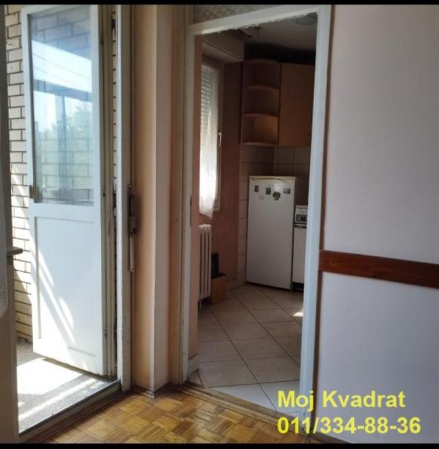 Novi Beograd, Blok 61 - Dušana Vukasovića, 63m2