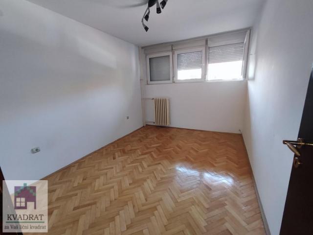 Kuća za izdavanje 100 m², Obrenovac, Gaj – 650 € (POLUNAMEŠTENA)