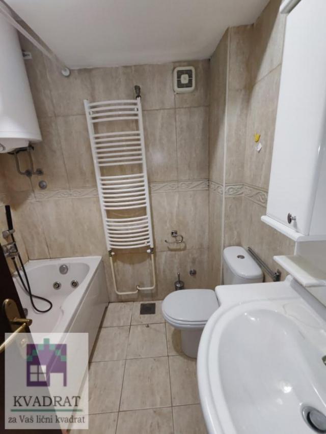 Kuća za izdavanje 100 m², Obrenovac, Gaj – 650 € (POLUNAMEŠTENA)