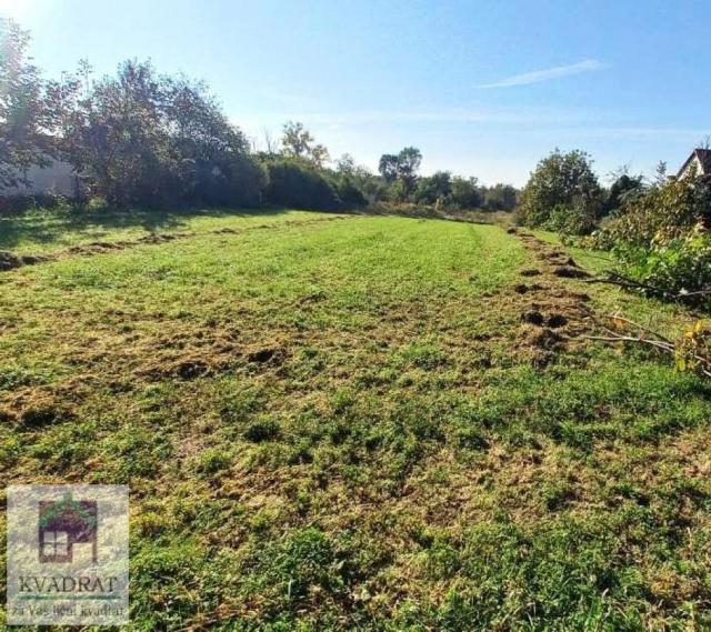 Plac 25 ari, Obrenovac, Rvati – 150 000 €