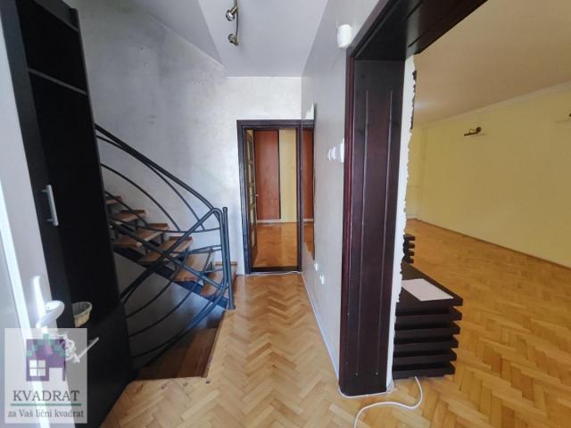 Kuća za izdavanje 100 m², Obrenovac, Gaj – 650 € (POLUNAMEŠTENA)