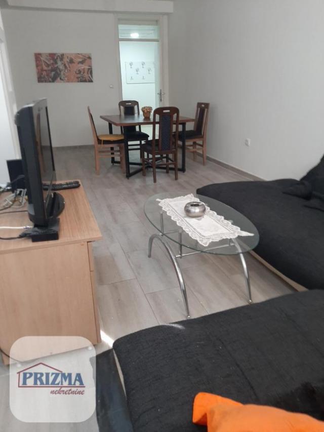 Prodaja, Stan, 52m2 , Centar