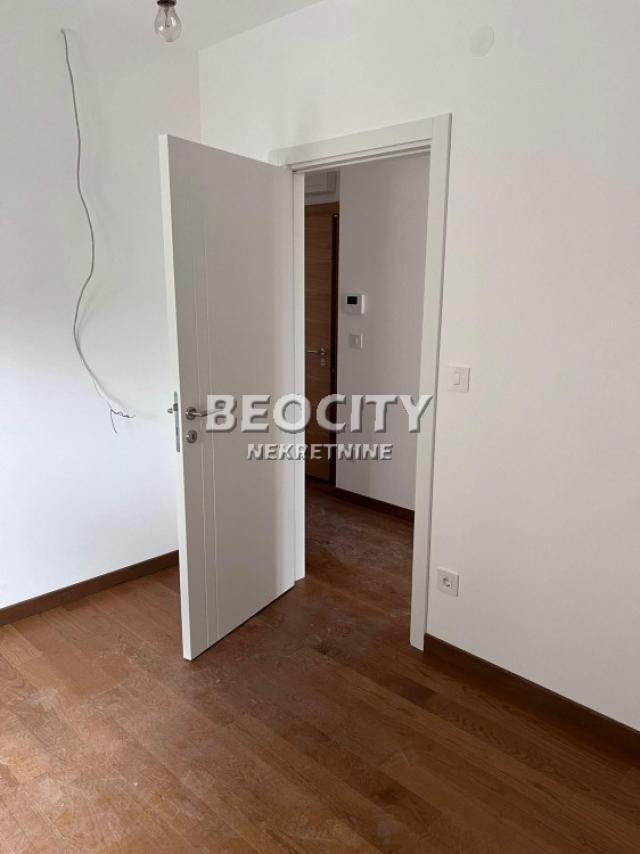 Voždovac, Autokomanda, Borisavljevićeva, 2. 5, 75m2, 800EUR