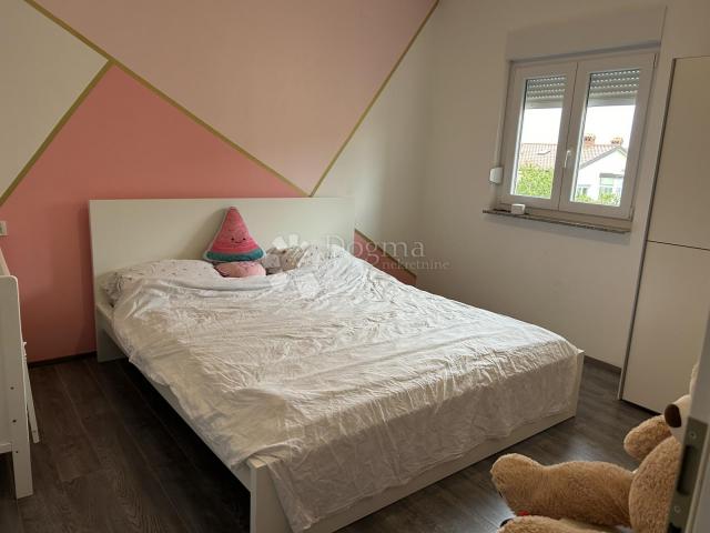 Flat Pehlin, Rijeka, 77m2