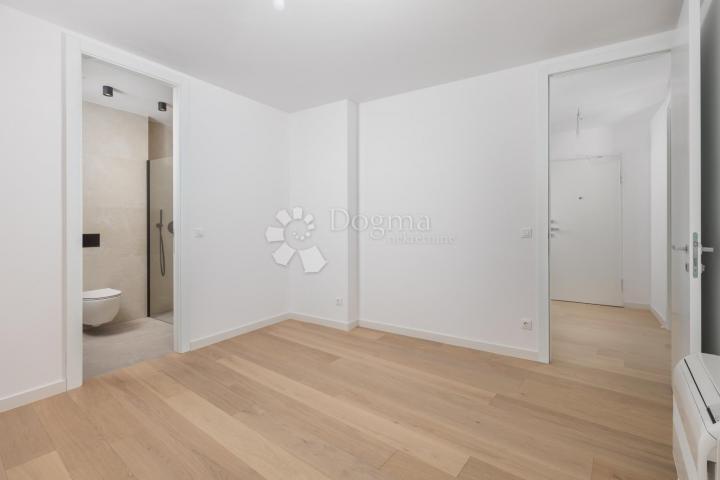 Flat Opatija - Centar, Opatija, 81,89m2