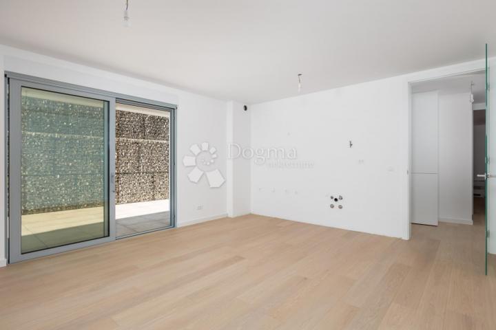 Flat Opatija - Centar, Opatija, 81,89m2