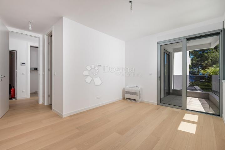 Wohnung Opatija - Centar, Opatija, 134,33m2