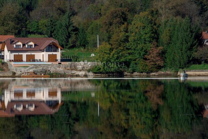 Jezerska vila na jezeru Sabljaci, Ogulin