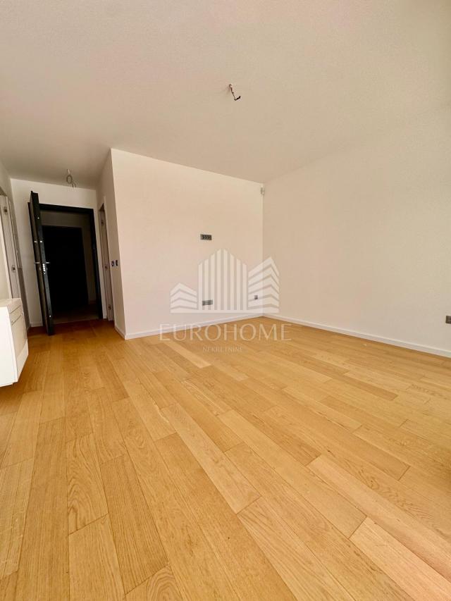 Flat Petrčane, Zadar - Okolica, 93,38m2