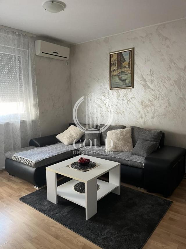 IZDAVANJE Stan 2. 0: NOVI SAD-Novi Sad-Centar, Gundulićeva, 42. 00m2, 450 eur ID#8297