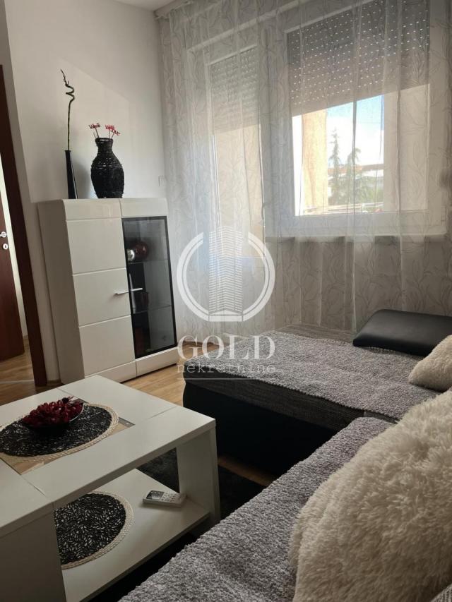 IZDAVANJE Stan 2. 0: NOVI SAD-Novi Sad-Centar, Gundulićeva, 42. 00m2, 450 eur ID#8297