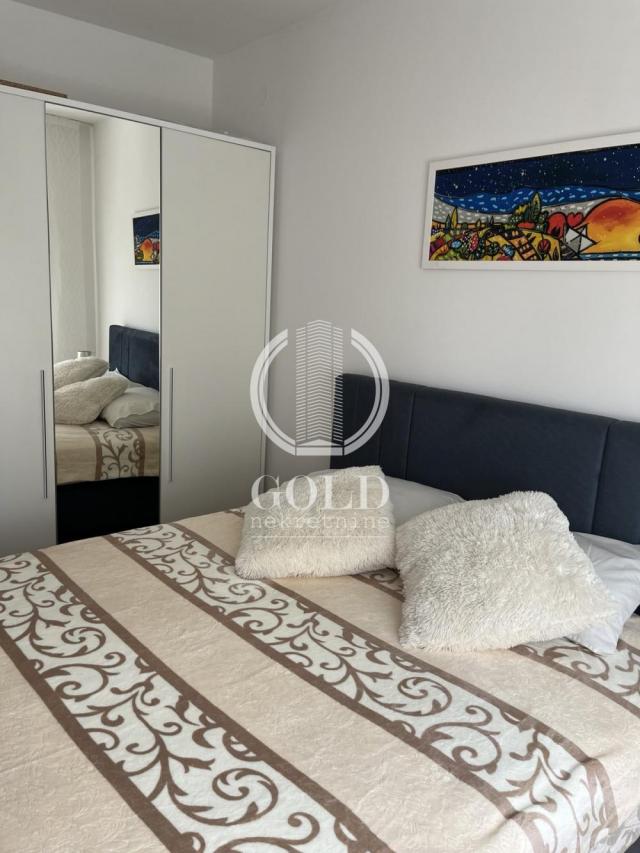 IZDAVANJE Stan 2. 0: NOVI SAD-Novi Sad-Centar, Gundulićeva, 42. 00m2, 450 eur ID#8297