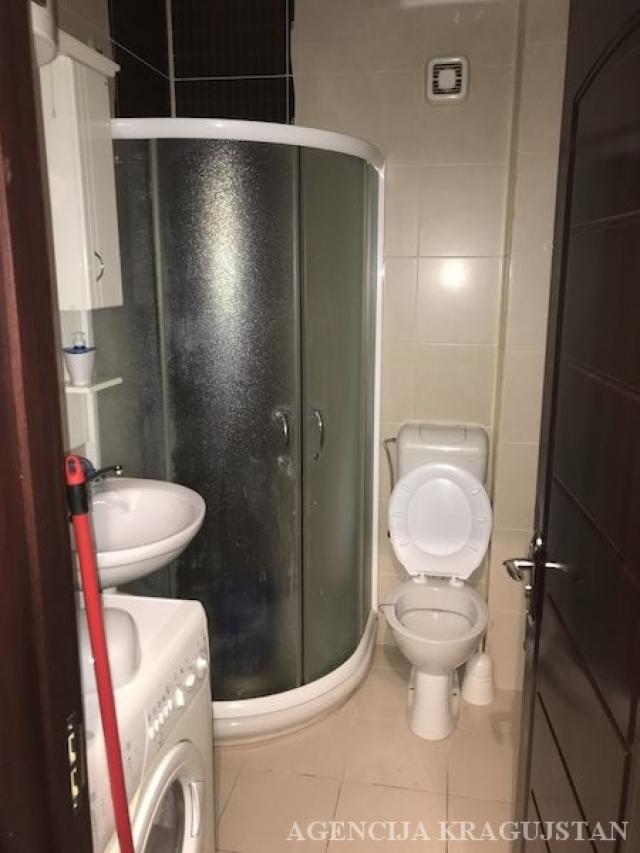 Izdavanje, Stan, 36. 00m2 , Centar