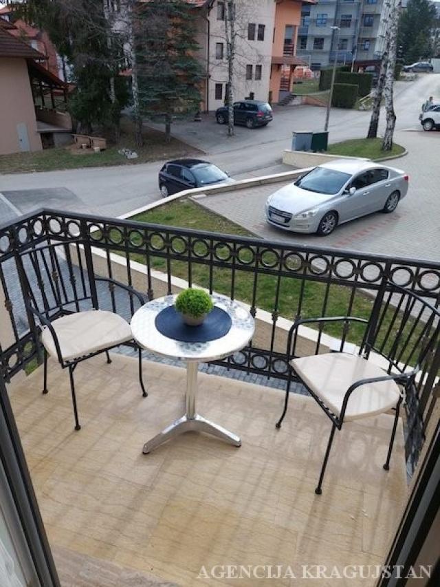 Prodaja, Stan, 26. 00m2 , Centar