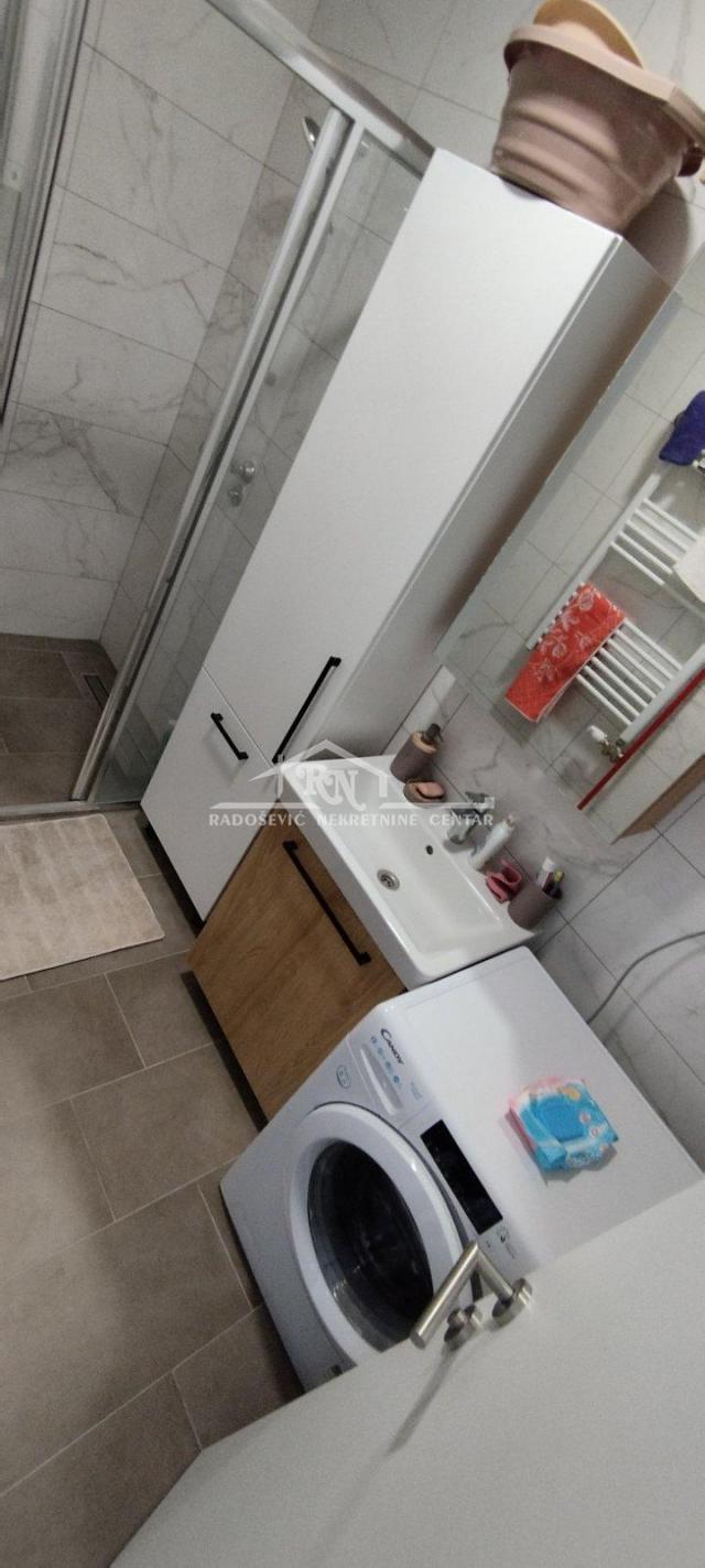 Konjarnik, Živka Davidovića, 30m2, sa garažom ID#1455