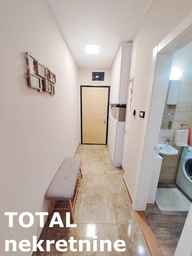 3 Trosoban stan NOVI SAD, 217330€