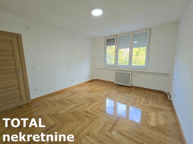 2. 5 Dvoiposoban stan NOVI SAD, 149350€