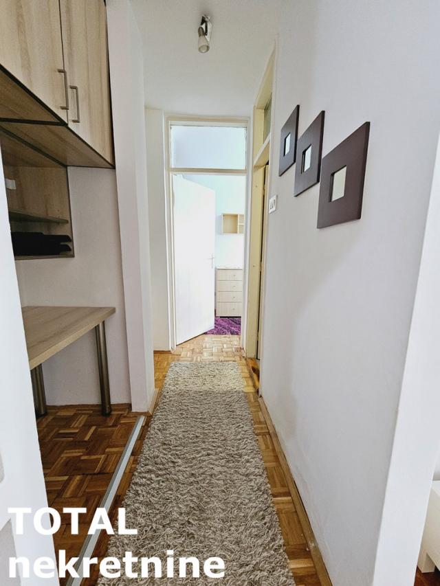 2. 5 Dvoiposoban stan NOVI SAD, 142140€