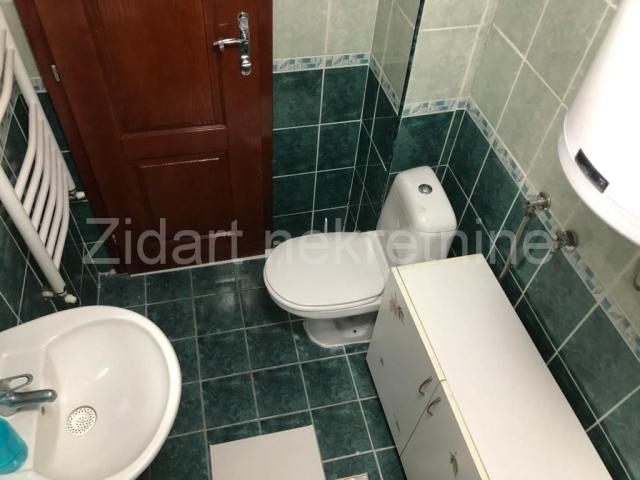 Čukarica-Bele vode-Pet friendly-Lux trosoban penthouse