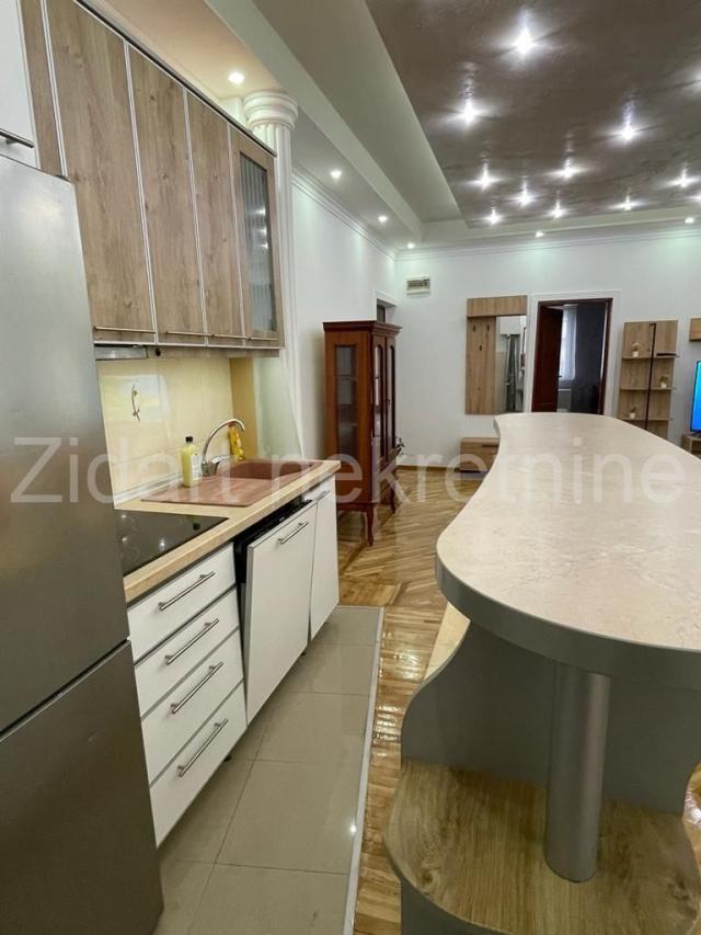 Čukarica-Bele vode-Pet friendly-Lux trosoban penthouse