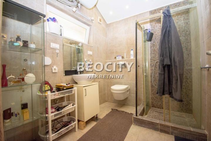 Sopot, Nemenikuće, Toplice Milana, 5. 0, 300m2, 250000EUR