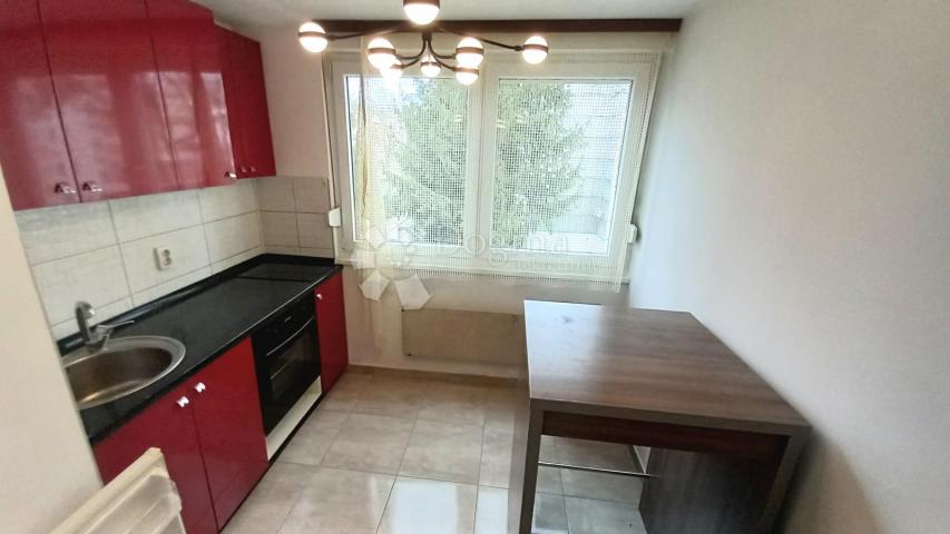 Flat Folnegovićevo naselje, Peščenica - Žitnjak, 33m2