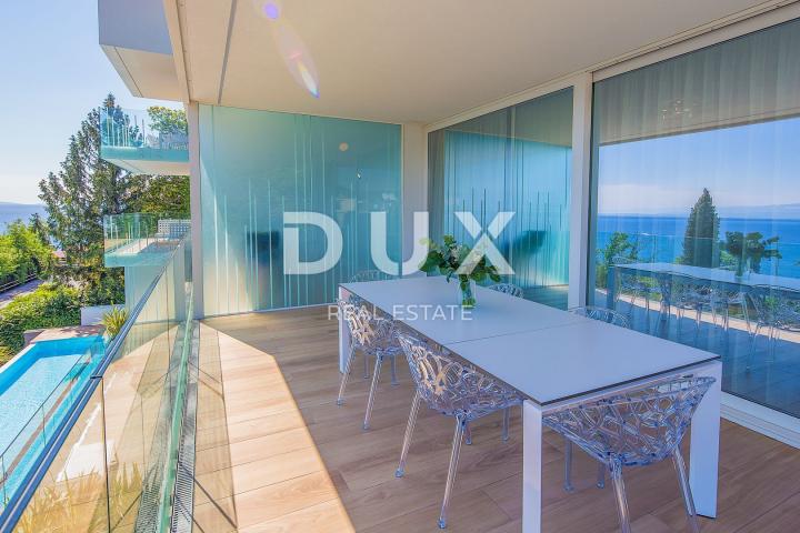 OPATIJA, ZENTRUM - luxuriöse Wohnung in einem neuen Gebäude mit Pool, Aussicht, nahe am Meer und Opa