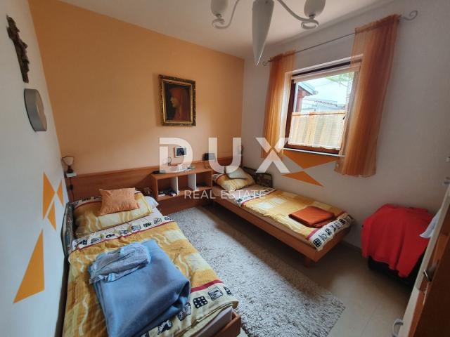 ISLAND OF KRK, KORNIC - 3-bedroom apartment on the ground floor with a garden