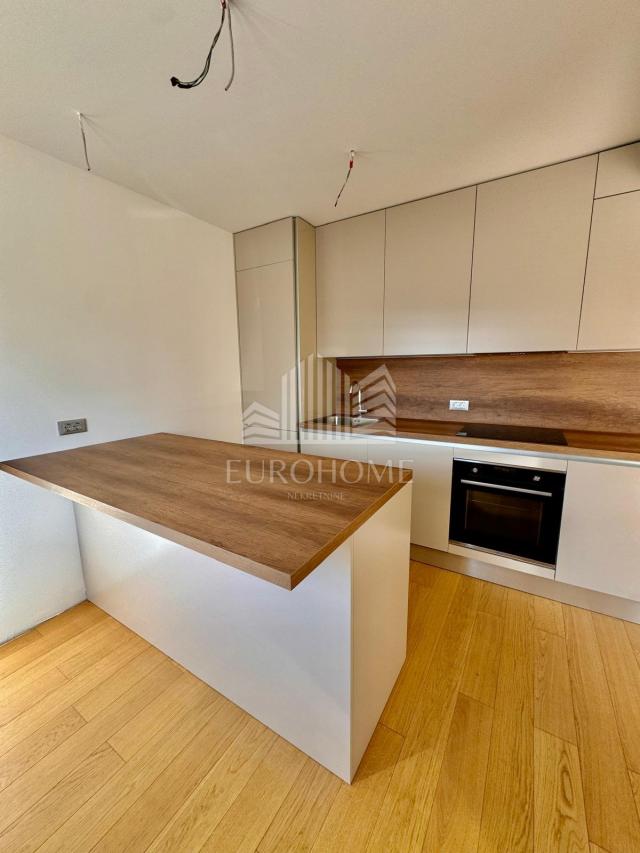 Flat Petrčane, Zadar - Okolica, 45,08m2