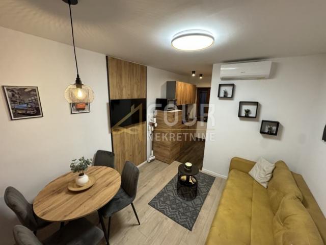 Flat Centar, Rijeka, 81,18m2