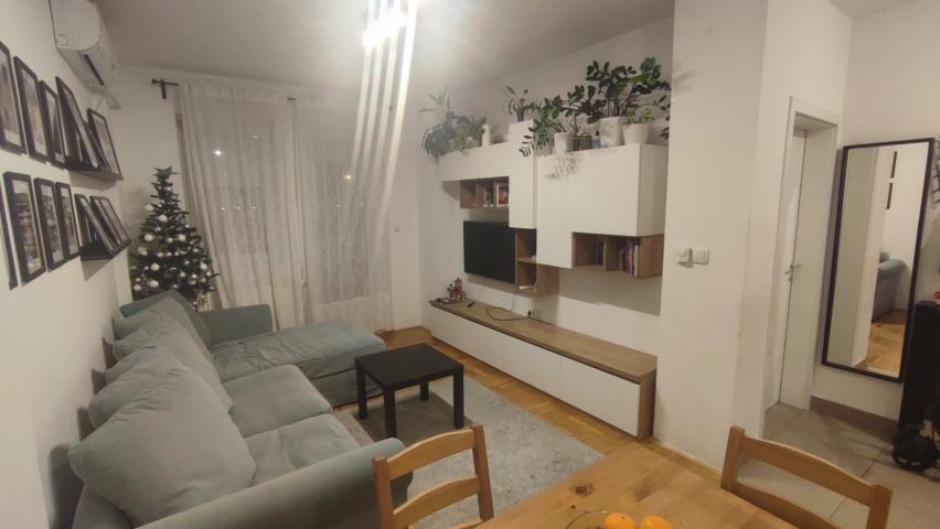 NOVI SAD - NOVA DETELINARA - 39. 00 m2