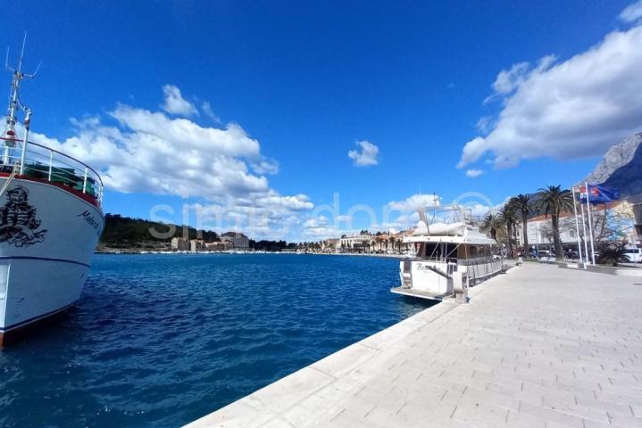 Dvosoban stan na mirnoj lokaciji, Makarska