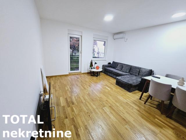 2 Dvosoban stan NOVI SAD, 131330€