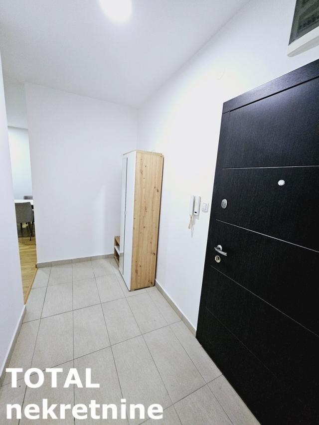 2 Dvosoban stan NOVI SAD, 131330€