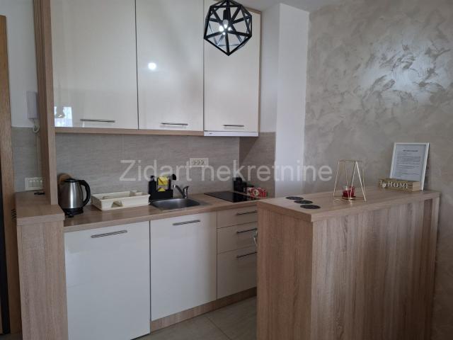 Erska, Lux apartman 41 m2, parking, Izuzetno