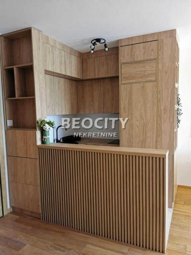 Novi Sad, Centar, Radnička, 2. 0, 44m2, 800EUR