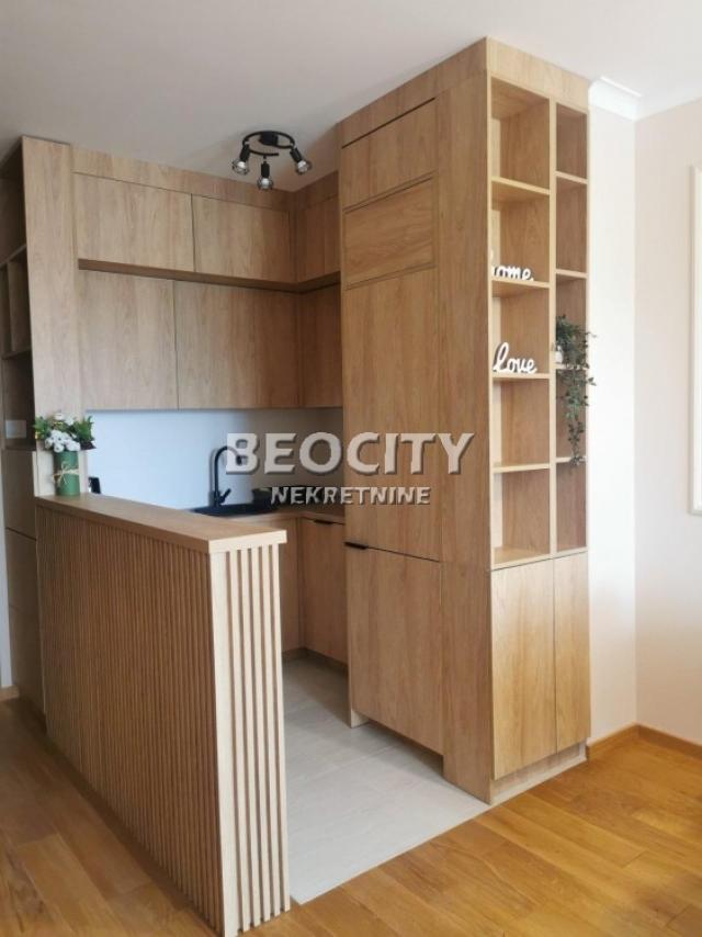 Novi Sad, Centar, Radnička, 2. 0, 44m2, 800EUR