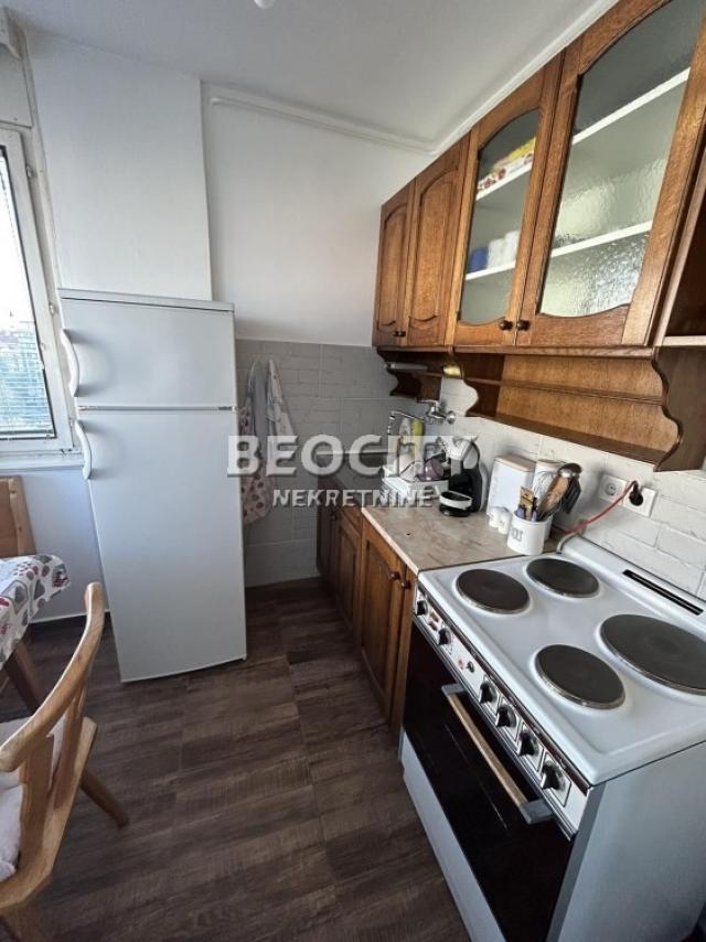 Novi Sad, Bulevar Oslobođenja, , 3. 0, 76m2, 500EUR