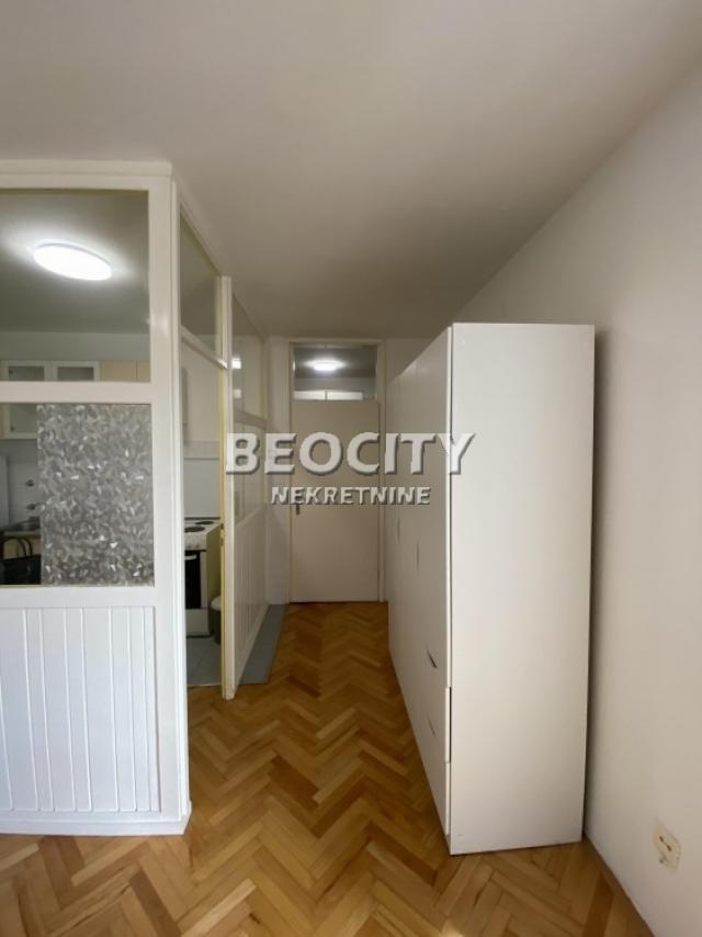 Novi Sad, Grbavica, Djorđa Servickog, 0. 5, 39m2, 300EUR